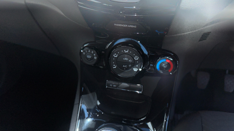 Ford Fiesta 1.0 EcoBoost Zetec 3dr Petrol Hatchback